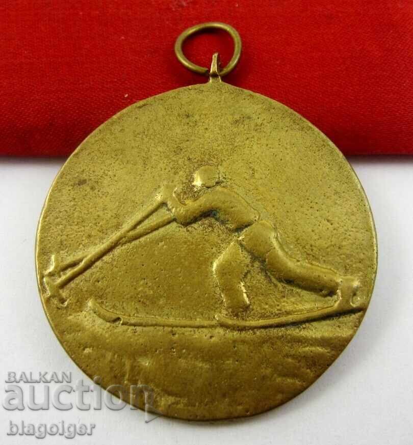 Delivery of BNA-AIR-WINNER'S MEDAL-FIRST PLACE-SKI RUNNING-1954 Delivery of BNA-AIR-WINNER'S MEDAL-FIRST PLACE-SKI RUNNING-1954