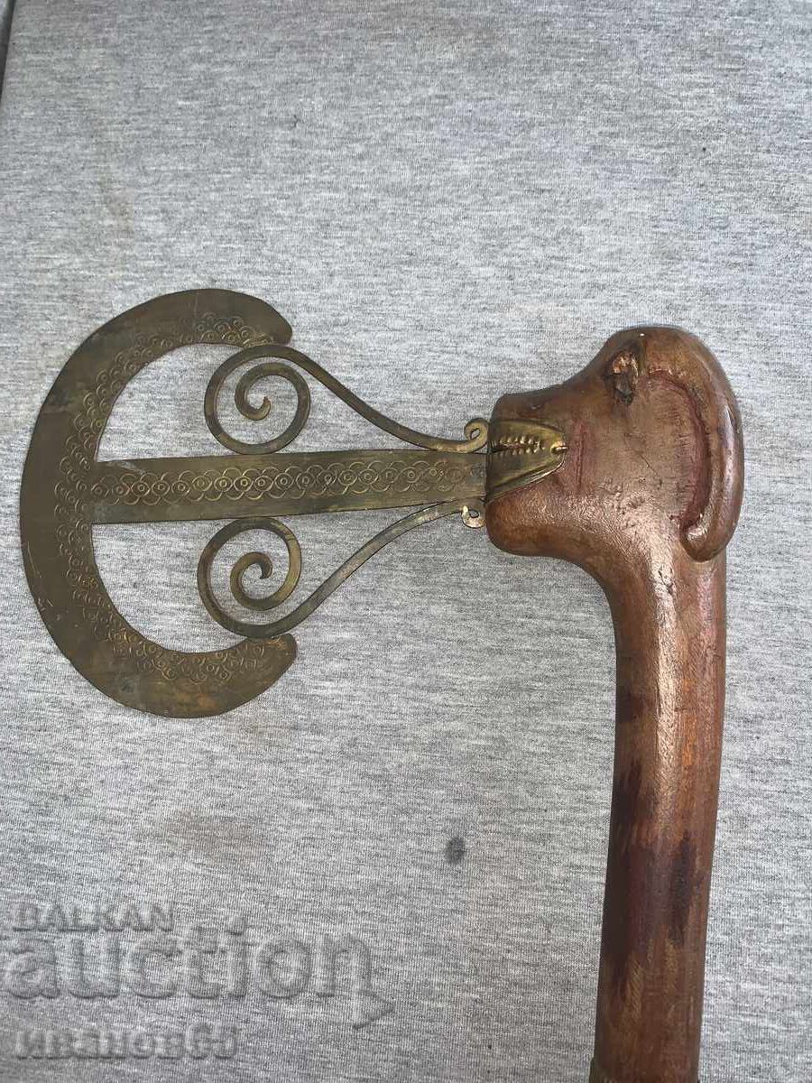 Auction Ceremonial axe Benin Auction Ceremonial axe Benin