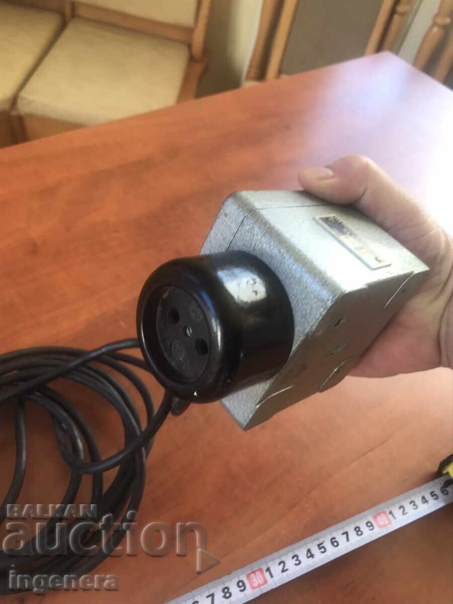 ЗАХРАНВАНЕ РЕТРО БАКЕЛИТ МЕТАЛ с цена 19.00 лв. | € 9.71 ЗАХРАНВАНЕ РЕТРО БАКЕЛИТ МЕТАЛ с цена 19.00 лв. | € 9.71