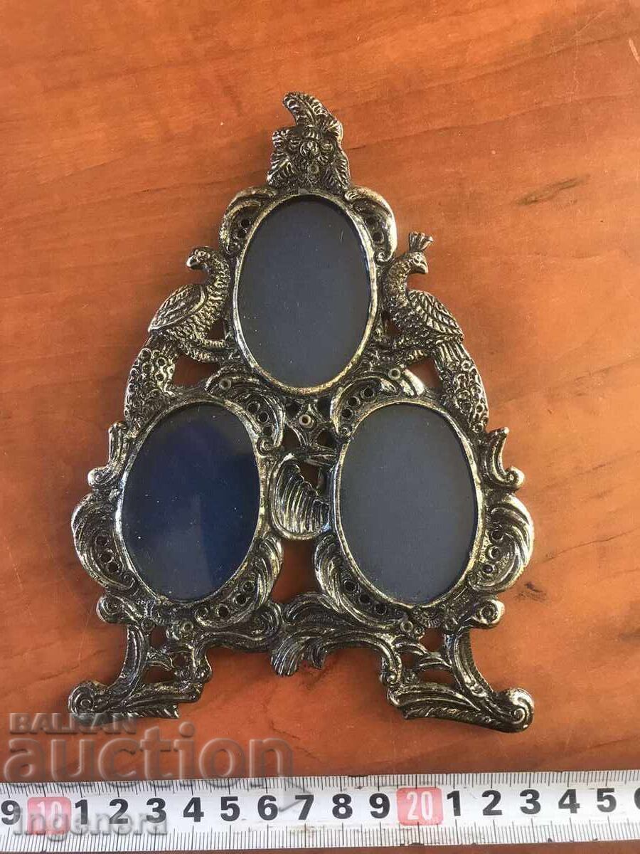 PHOTO FRAME, TRIPLE, METAL, ORNAMENTS, RELIEF with price 19.00 BGN | € 9.71 PHOTO FRAME, TRIPLE, METAL, ORNAMENTS, RELIEF with price 19.00 BGN | € 9.71
