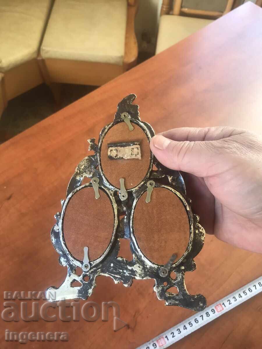 Delivery of PHOTO FRAME, TRIPLE, METAL, ORNAMENTS, RELIEF Delivery of PHOTO FRAME, TRIPLE, METAL, ORNAMENTS, RELIEF