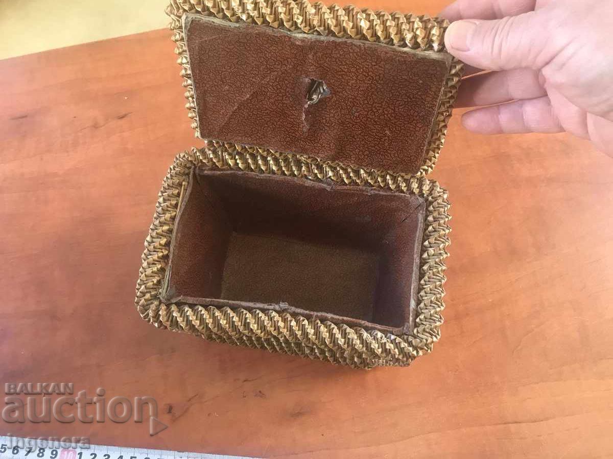 BOX CHEST RATTAN WICKER VINTAGE CHEST - 6 BOX CHEST RATTAN WICKER VINTAGE CHEST - 6