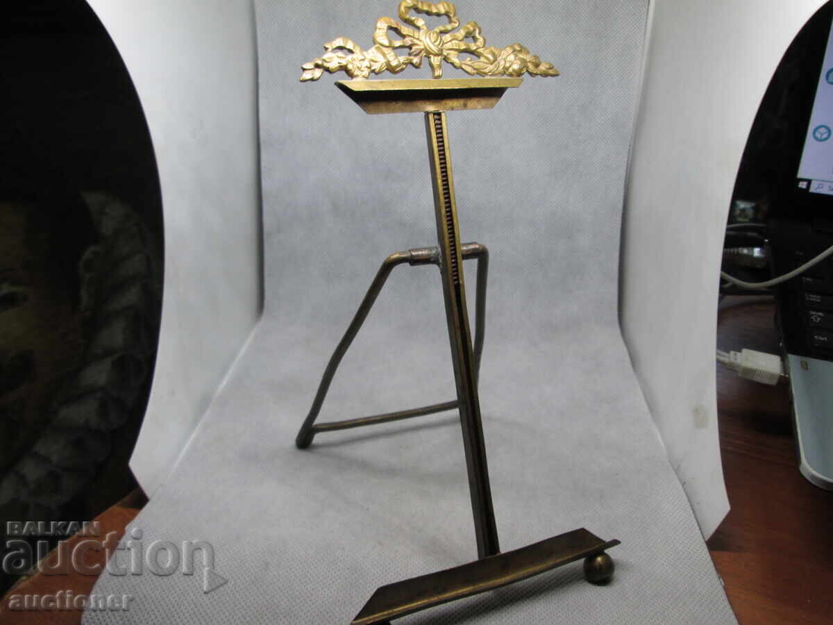 ROYAL PHOTO FRAME with price 800.00 BGN | € 409.03 ROYAL PHOTO FRAME with price 800.00 BGN | € 409.03