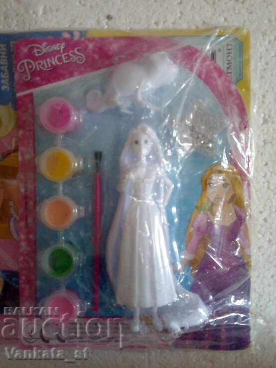 Disney Princess - gift coloring set with price 5.80 BGN | € 2.97 Disney Princess - gift coloring set with price 5.80 BGN | € 2.97
