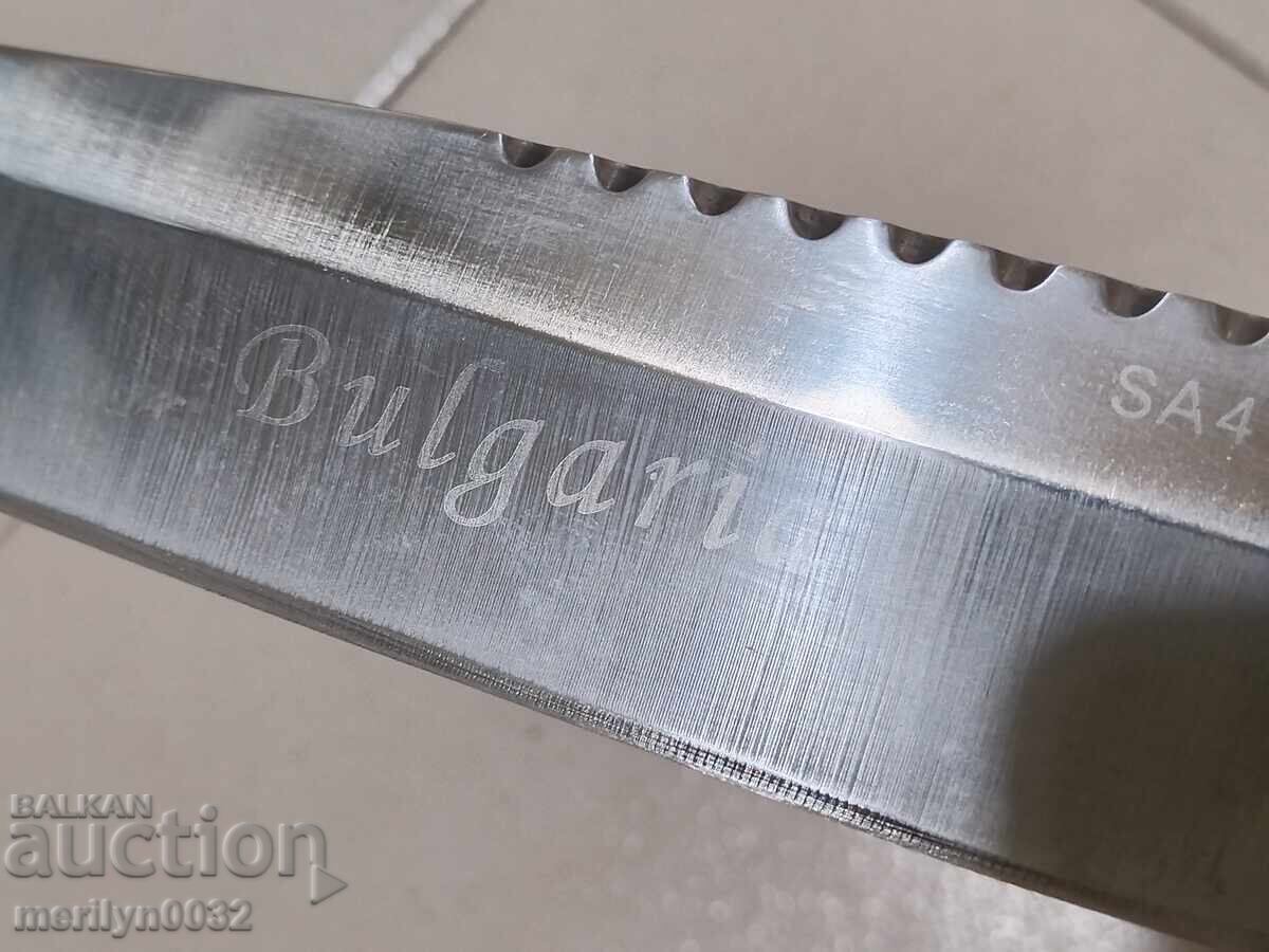 Hunting, tourist knife with scabbard with price 108.00 BGN | € 55.22 Hunting, tourist knife with scabbard with price 108.00 BGN | € 55.22