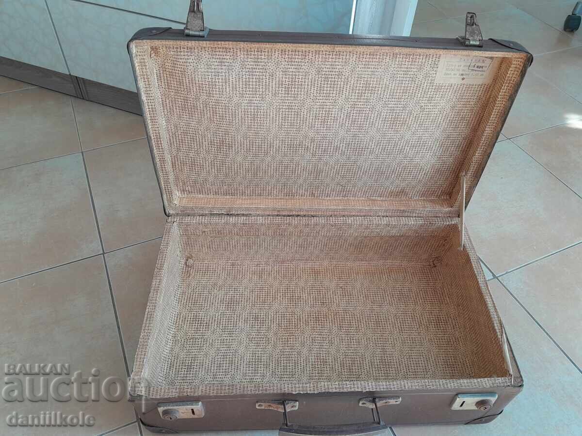 *$*Y*$* OLD SUITCASE I QUALITY 1966 - SUPER CONDITION *$*Y*$* - 6 *$*Y*$* OLD SUITCASE I QUALITY 1966 - SUPER CONDITION *$*Y*$* - 6