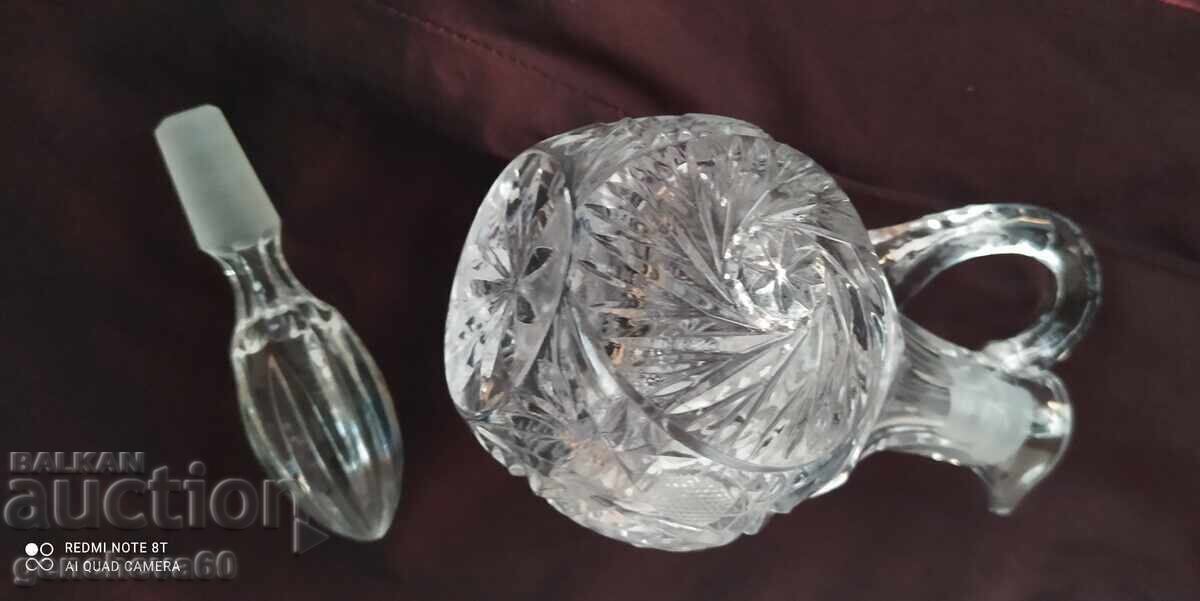 Auction French crystal decanter Auction French crystal decanter