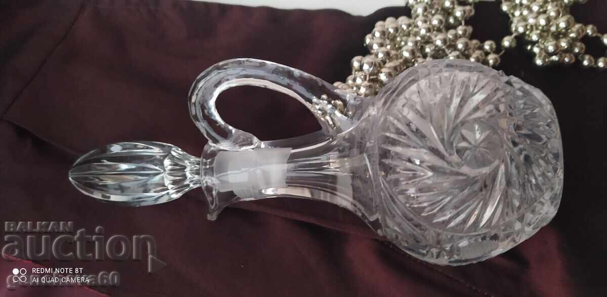 Delivery of French crystal decanter