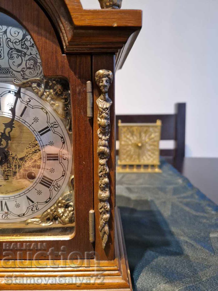 Delivery of Antique Dutch mantel clock Delivery of Antique Dutch mantel clock