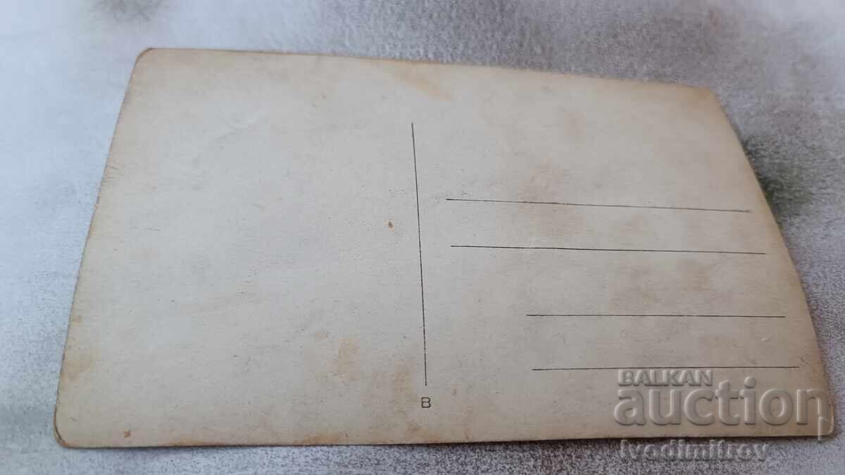 Photo Young men melting meat in pots with price 3.45 BGN | € 1.76