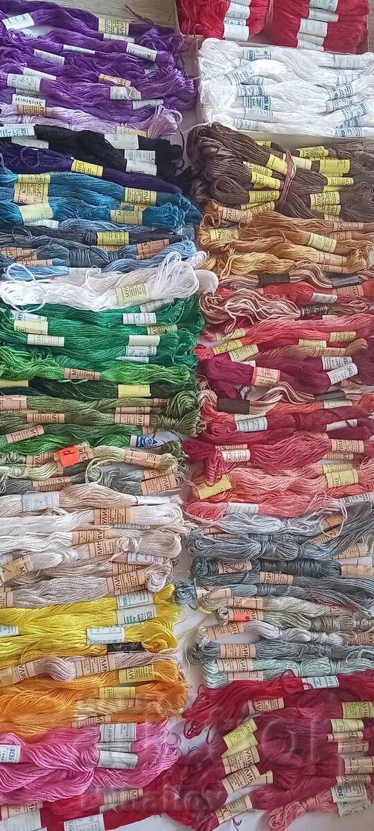 Licitație Lot ață 200 buc. Fire de broderie/alte proiecte Licitație Lot ață 200 buc. Fire de broderie/alte proiecte