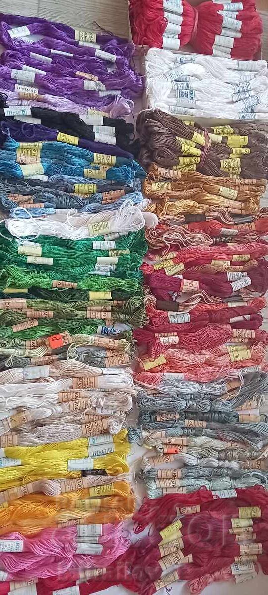 Lot ață 200 buc. Fire de broderie/alte proiecte Lot ață 200 buc. Fire de broderie/alte proiecte