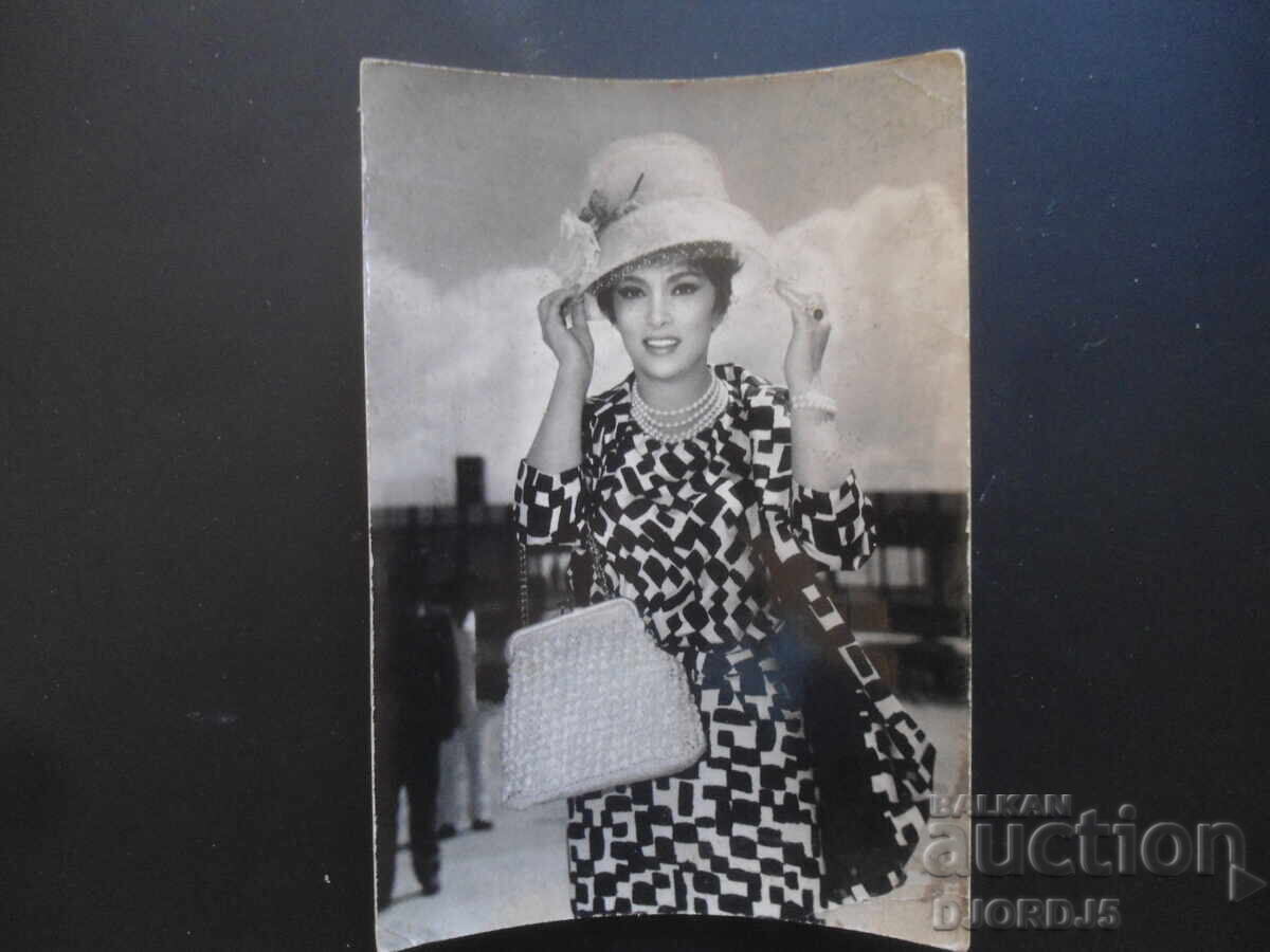 GINA LOLLOBRIGIDA, Old postcard GINA LOLLOBRIGIDA, Old postcard