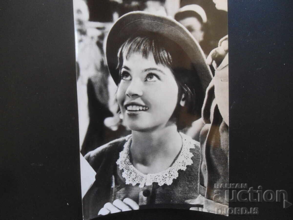 LESLIE CARRON, Old postcard LESLIE CARRON, Old postcard