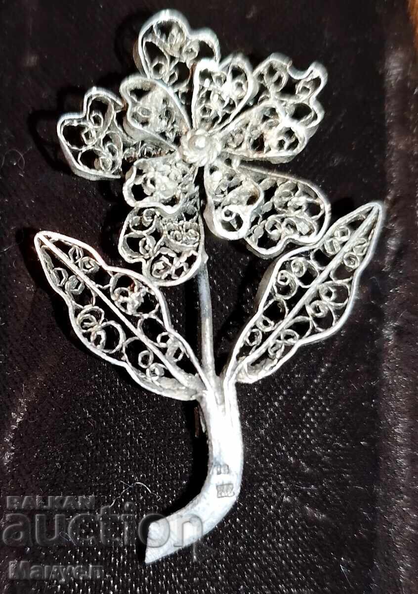Antique silver brooch - filigree. with price 69.90 BGN | € 35.74 Antique silver brooch - filigree. with price 69.90 BGN | € 35.74