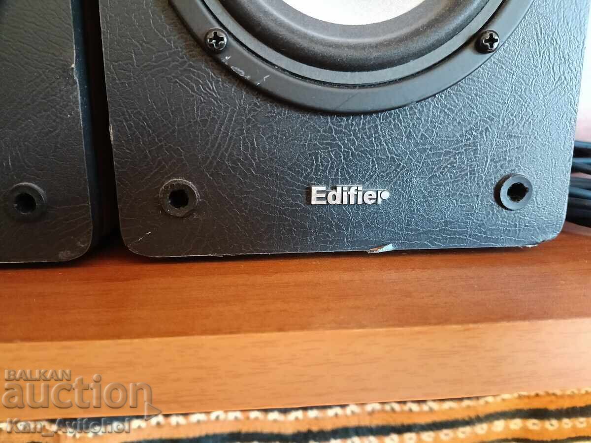 Auction Edifier R1200T audio speakers active bookshelf speakers Auction Edifier R1200T audio speakers active bookshelf speakers