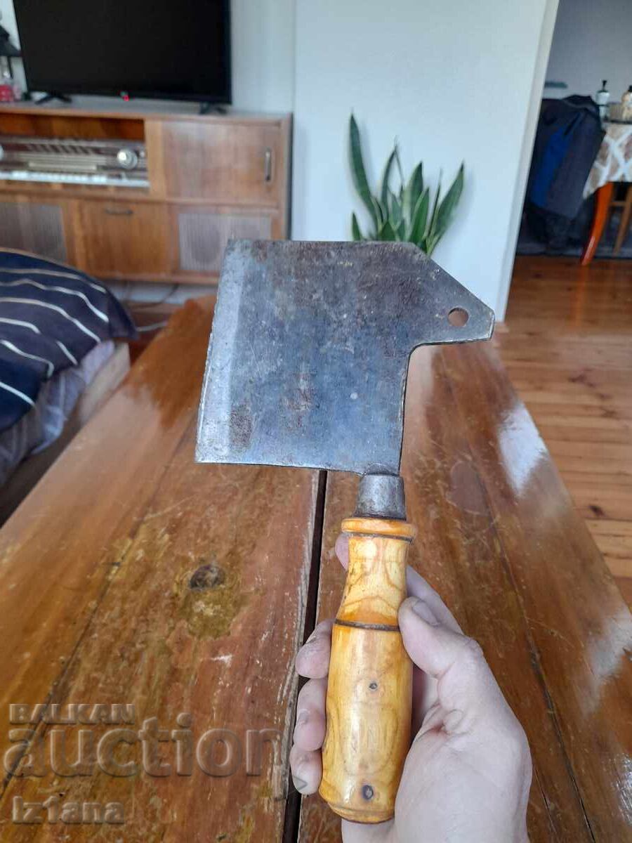 Old satyr with price 50.00 BGN | € 25.56 Old satyr with price 50.00 BGN | € 25.56