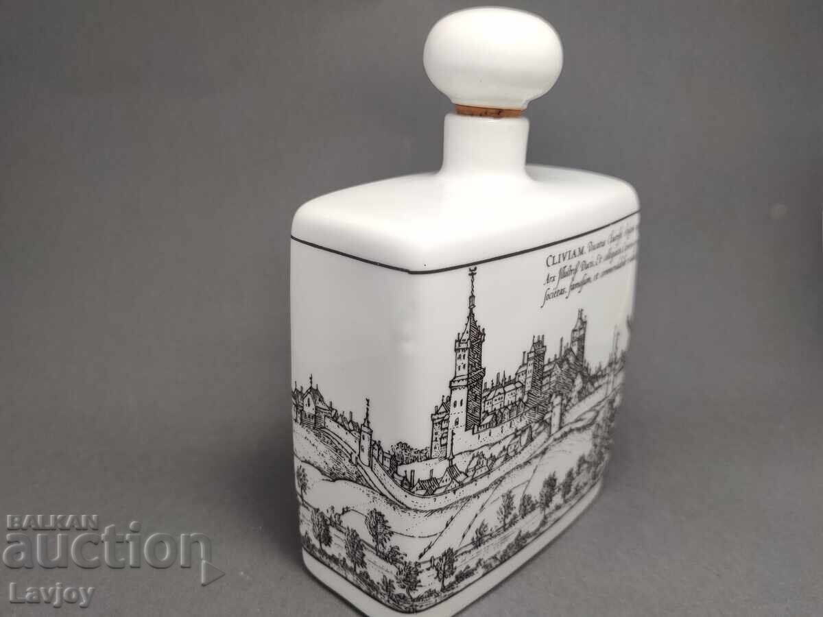 Porcelain alcohol cup with price 50.00 BGN | € 25.56 Porcelain alcohol cup with price 50.00 BGN | € 25.56