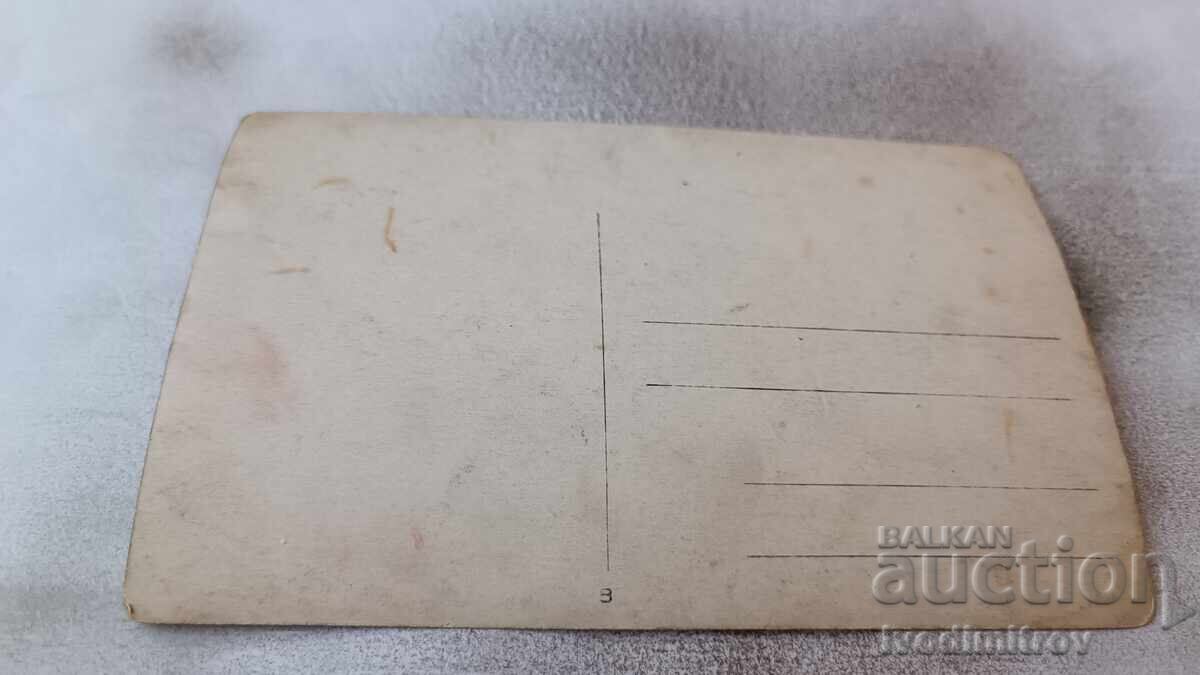 Foto Constructori de drumuri cu o rolă retro cu preț 5.65 BGN | € 2.89 Foto Constructori de drumuri cu o rolă retro cu preț 5.65 BGN | € 2.89