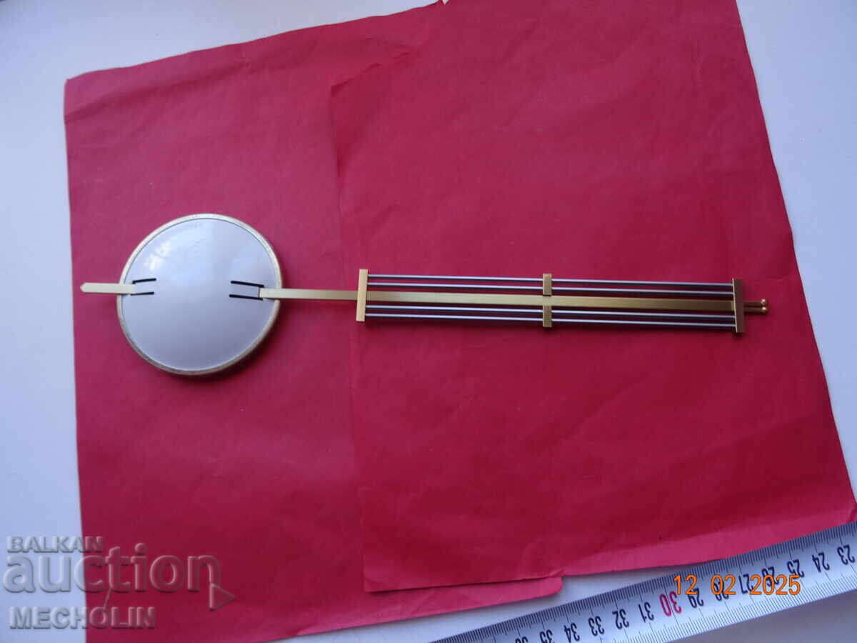 Livrarea PENDUL CEAS DE PERETE 2 Livrarea PENDUL CEAS DE PERETE 2