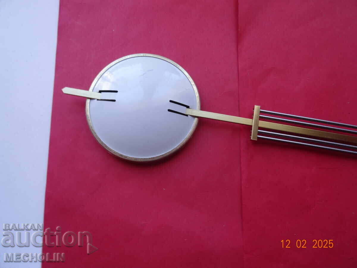 PENDUL CEAS DE PERETE 2 - 7 PENDUL CEAS DE PERETE 2 - 7