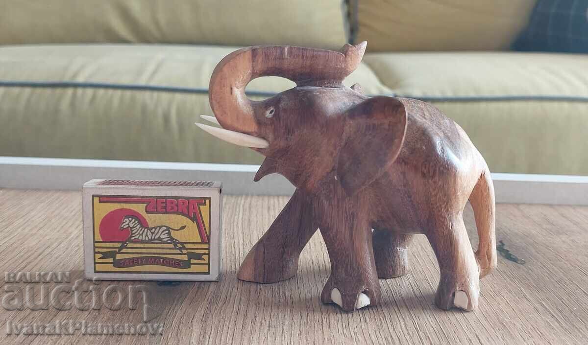 Figurină sculptată în lemn pentru colecționari - 6 Figurină sculptată în lemn pentru colecționari - 6