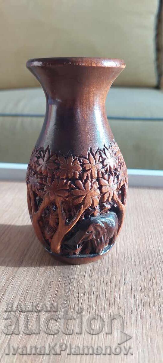 Дърворезба за колекционери с цена € 18.00 | 35.20 лв.