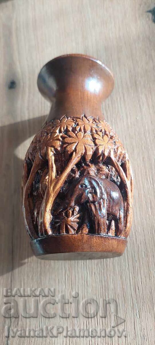 Woodcarving for collectors - 6 Woodcarving for collectors - 6