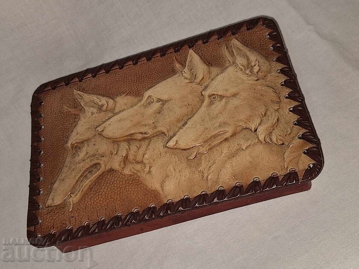 Παράδοση Παλιό δερμάτινο κουτί Παράδοση Παλιό δερμάτινο κουτί