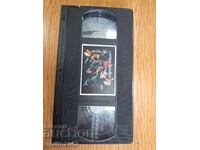 Video cassette Satriani, Vey, Malmsteen concert, Def Leppard