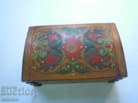 1 WOODEN BOX