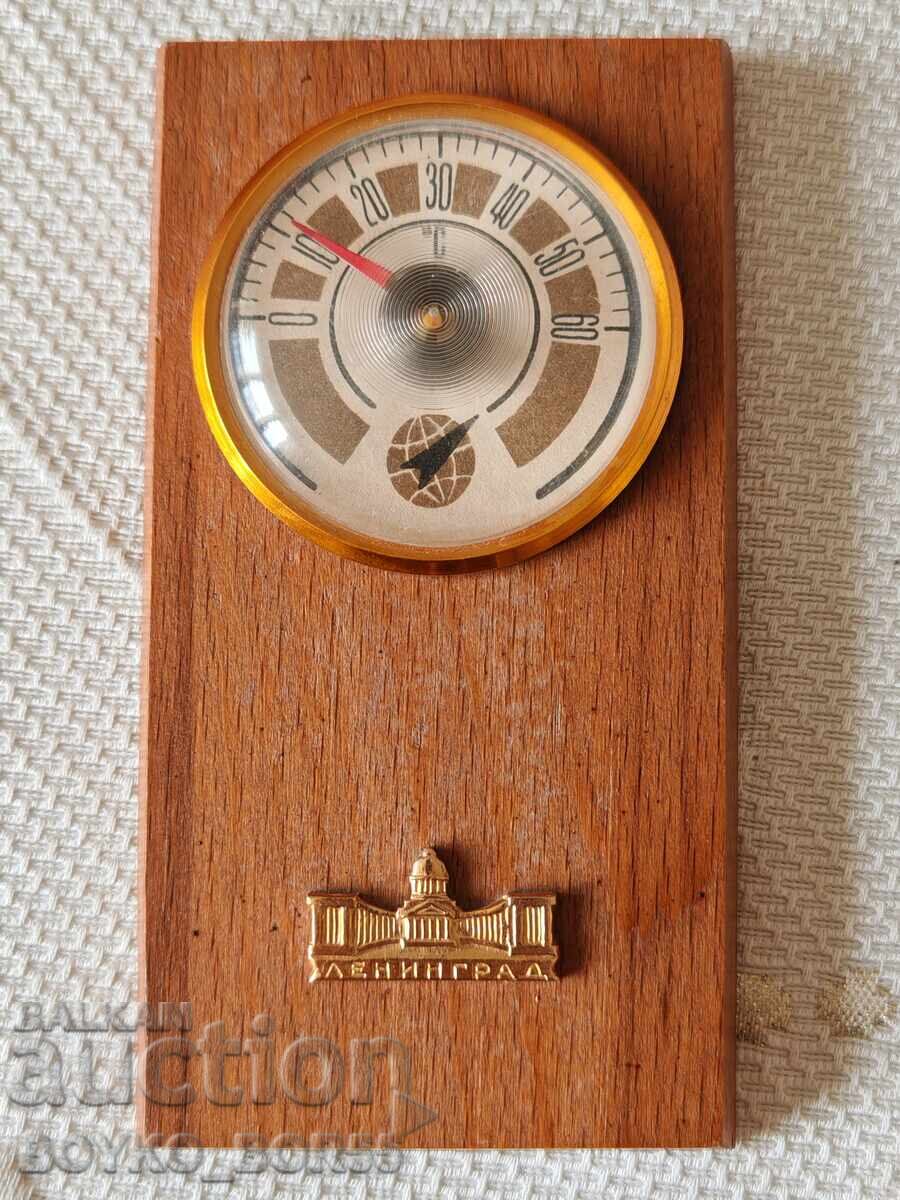 Gorgeous Russian Socialist USSR Room Thermometer Leningrad Gorgeous Russian Socialist USSR Room Thermometer Leningrad