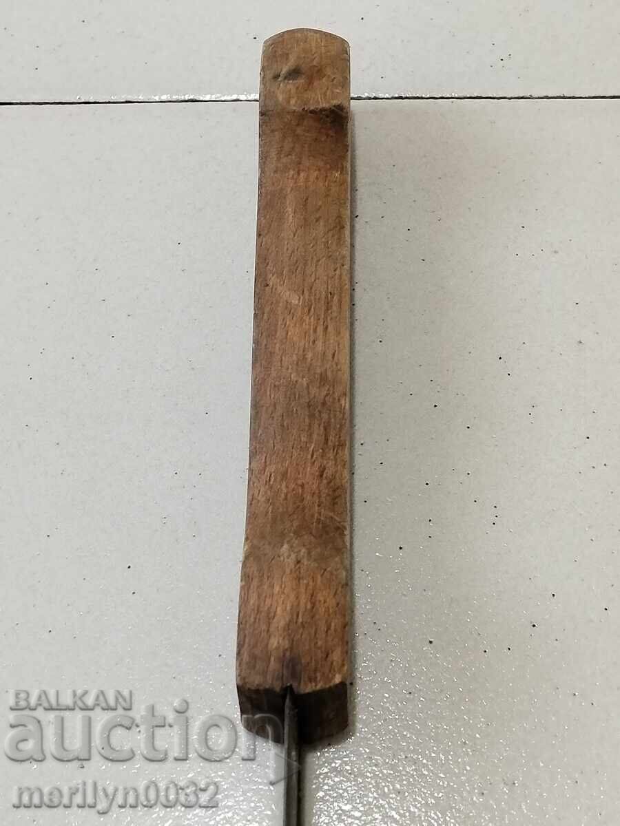 Μια παλιά λεπίδα μαχαιριού κουζίνας με τη σφραγίδα SHIPKA - 6 Μια παλιά λεπίδα μαχαιριού κουζίνας με τη σφραγίδα SHIPKA - 6