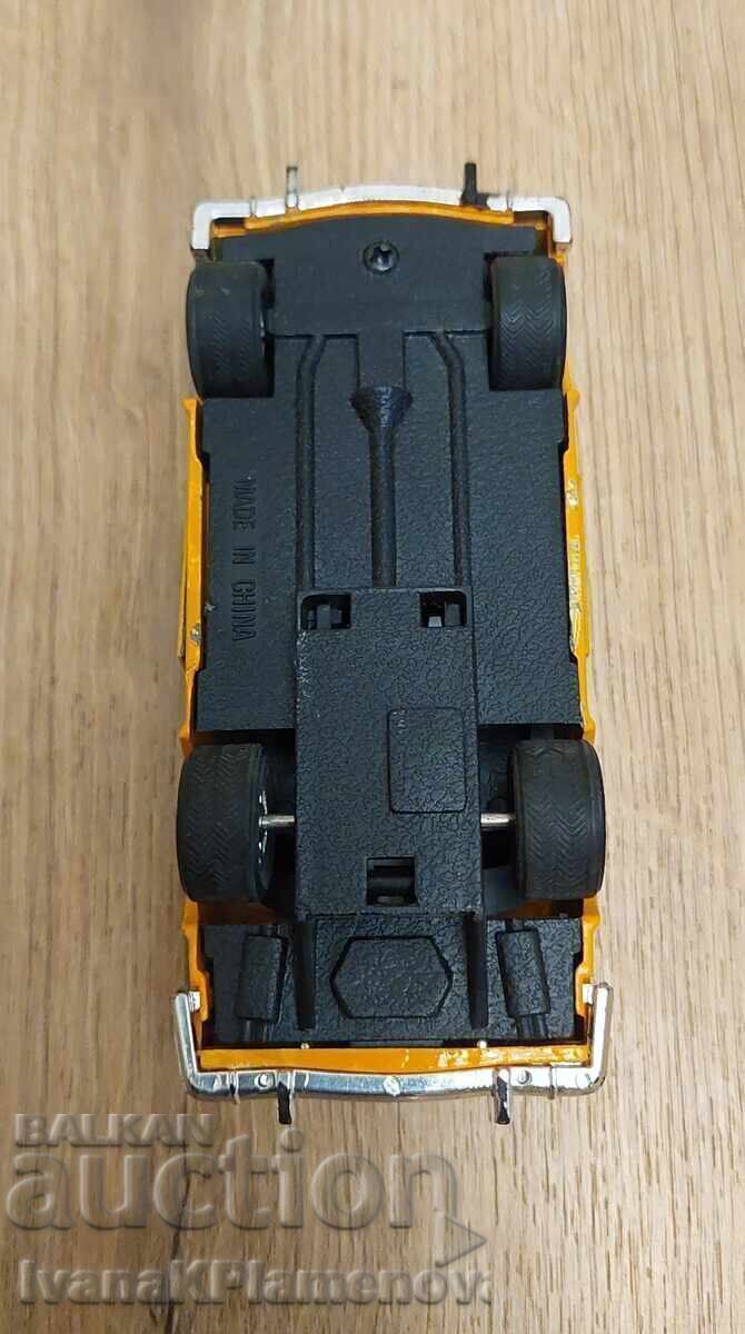 A metal cart with a mechanism for collectors - 6 A metal cart with a mechanism for collectors - 6