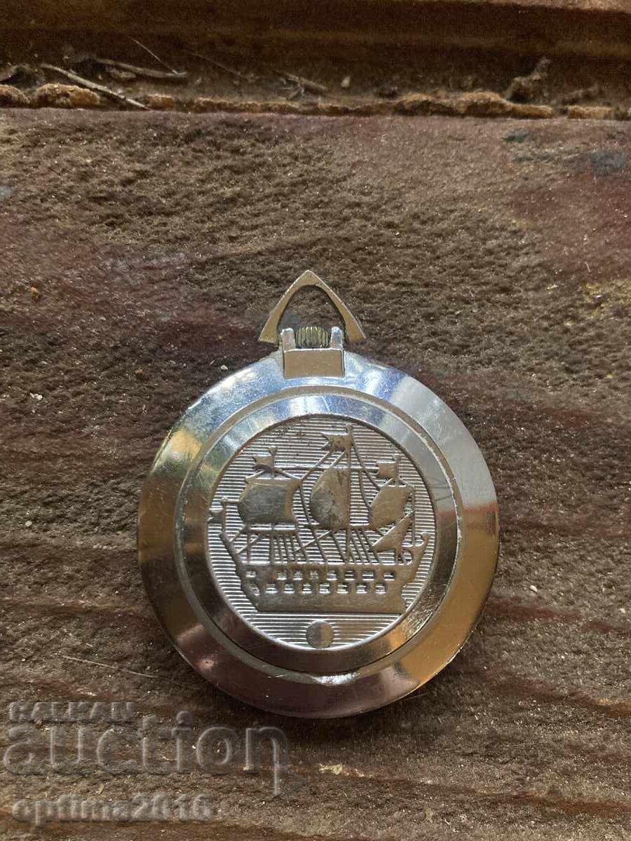 Russian clock with price 45.00 BGN | € 23.01 Russian clock with price 45.00 BGN | € 23.01