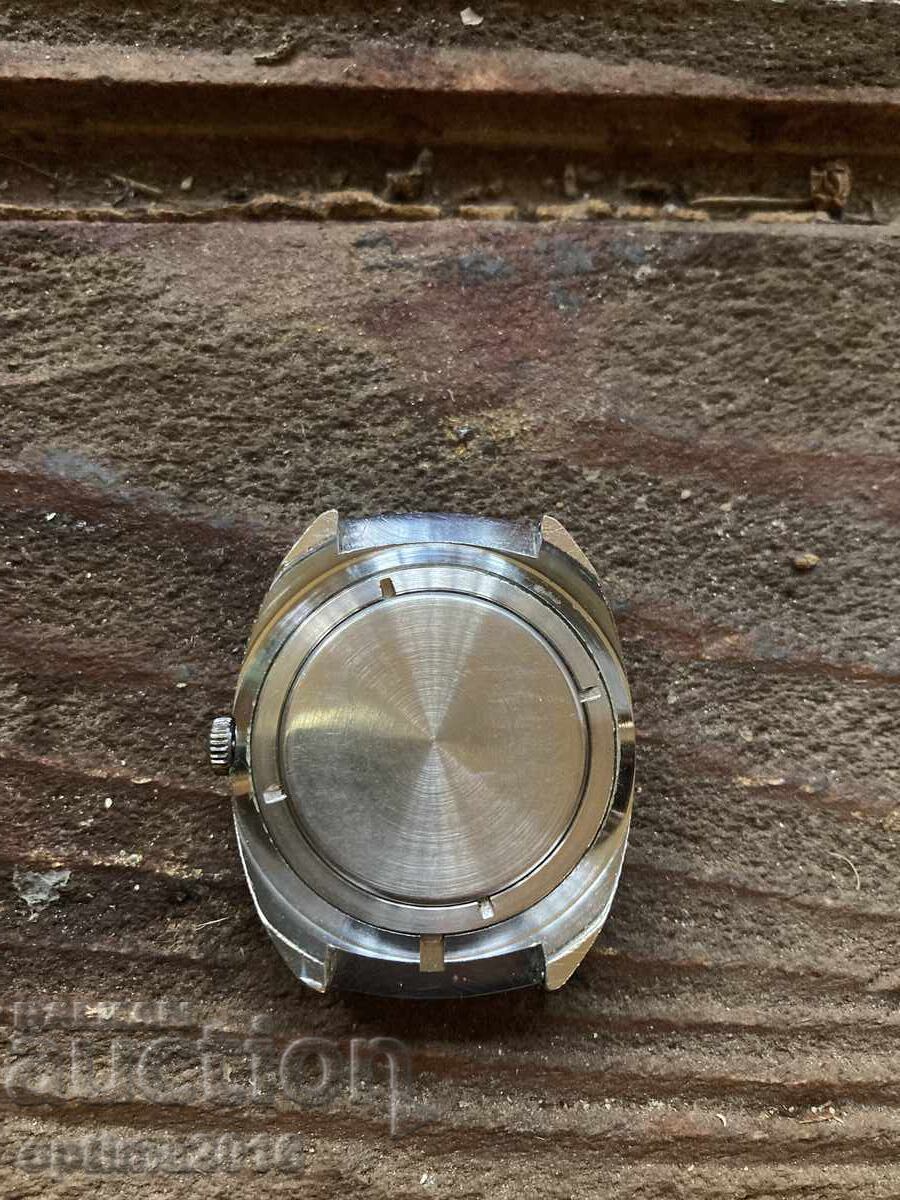 Russian clock with price 45.00 BGN | € 23.01 Russian clock with price 45.00 BGN | € 23.01