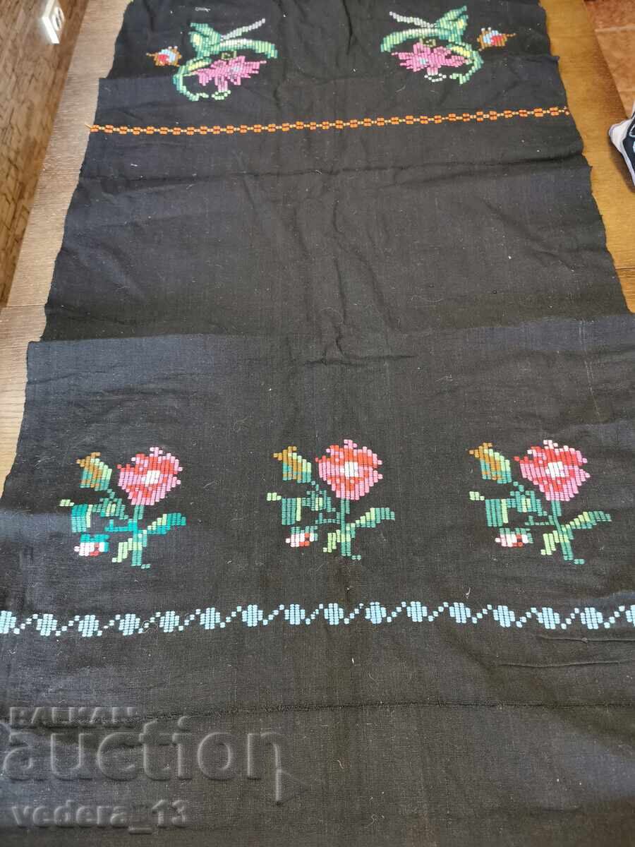 Auction FOLK COSTUME - APRON Auction FOLK COSTUME - APRON