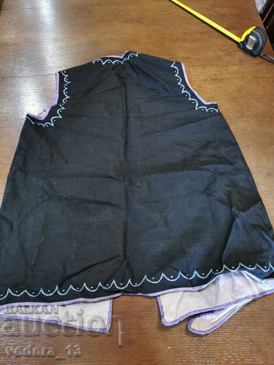 FOLK COSTUME - ELEC - 5 FOLK COSTUME - ELEC - 5