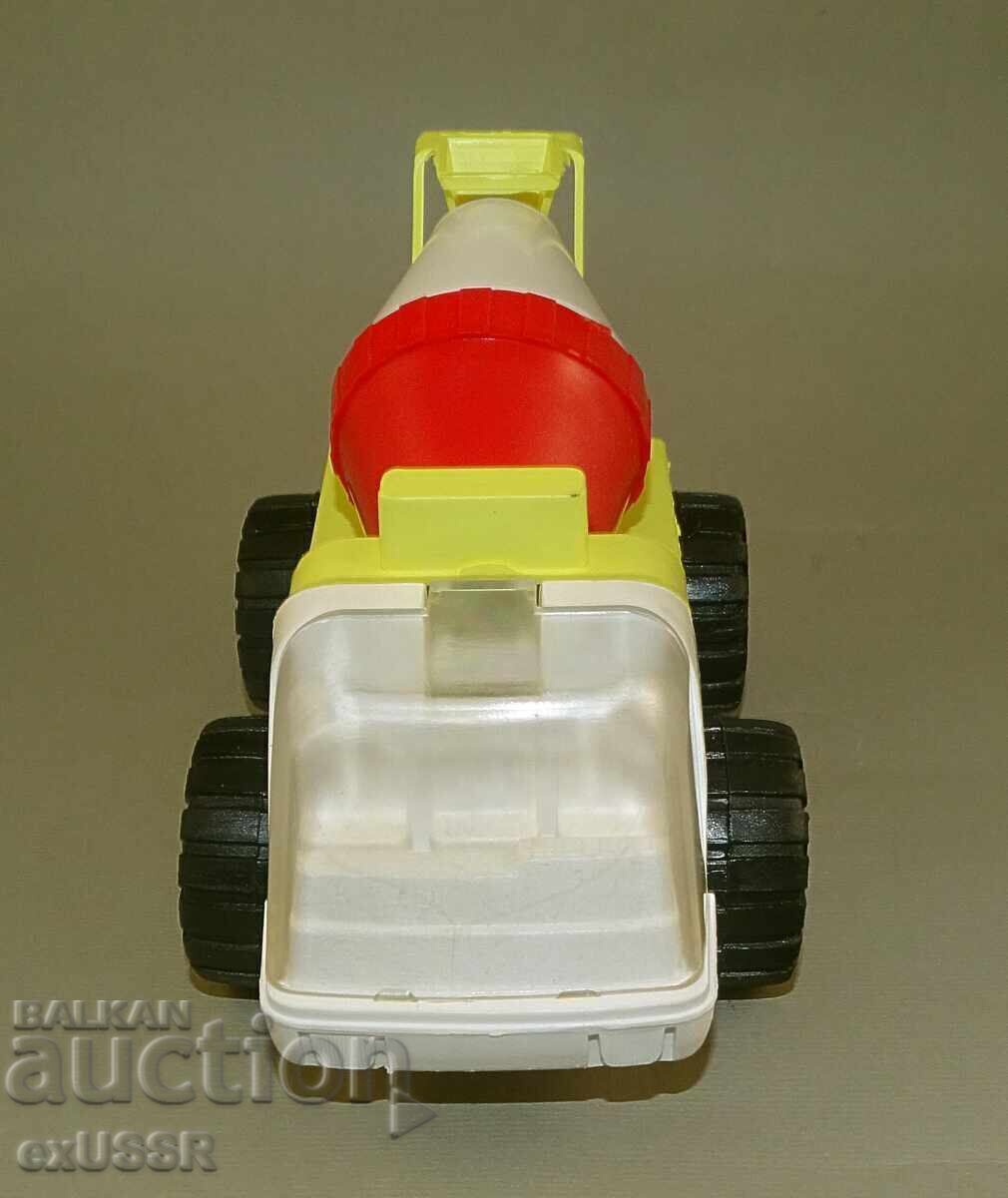 Auction Russian USSR Cart Car Truck Truck Concrete truck Auction Russian USSR Cart Car Truck Truck Concrete truck