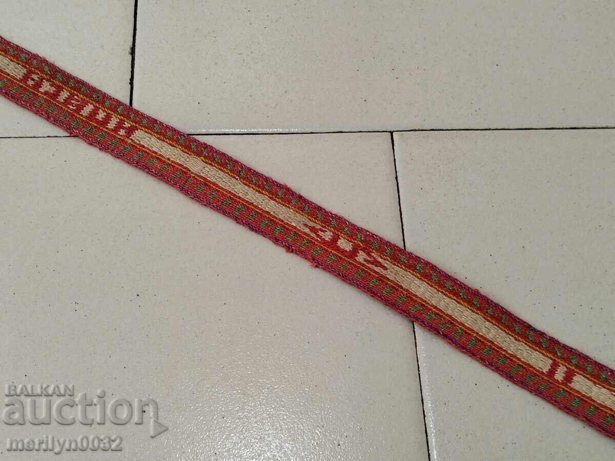 Delivery of Hand-woven belt