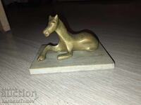 Beautiful figure statuette Horse bronze France perfectly composed.