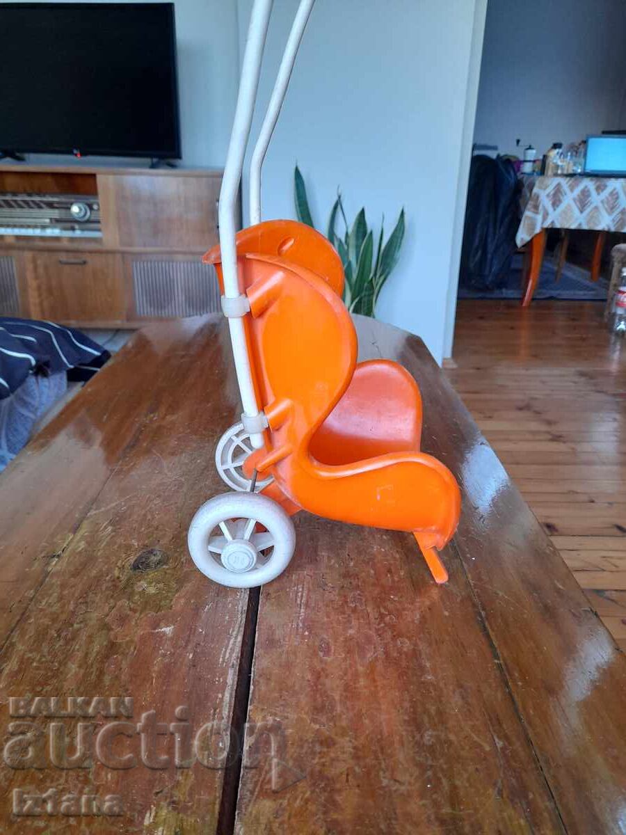 Old doll stroller with price 27.00 BGN | € 13.80
