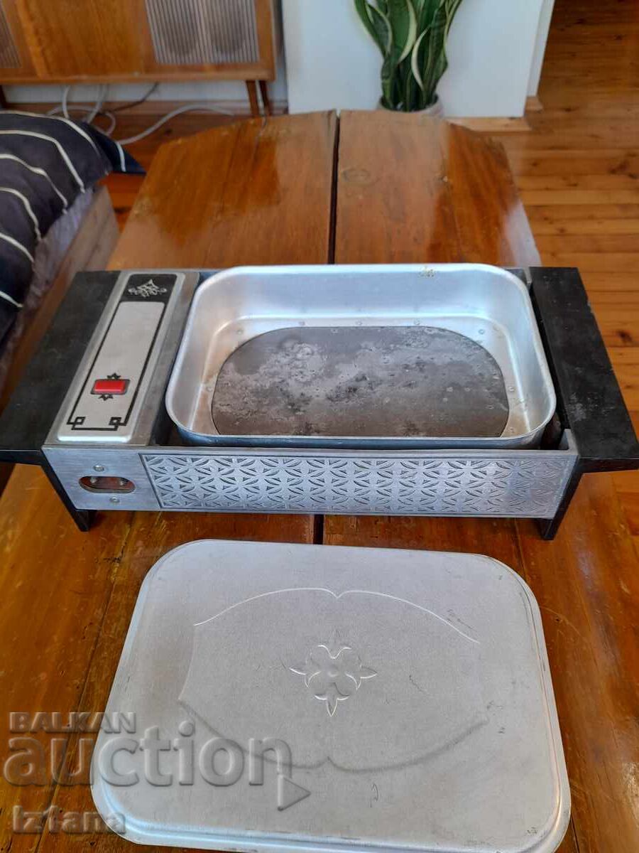 Old coffee maker, a device for brewing coffee on sand with price 180.00 BGN | € 92.03 Old coffee maker, a device for brewing coffee on sand with price 180.00 BGN | € 92.03