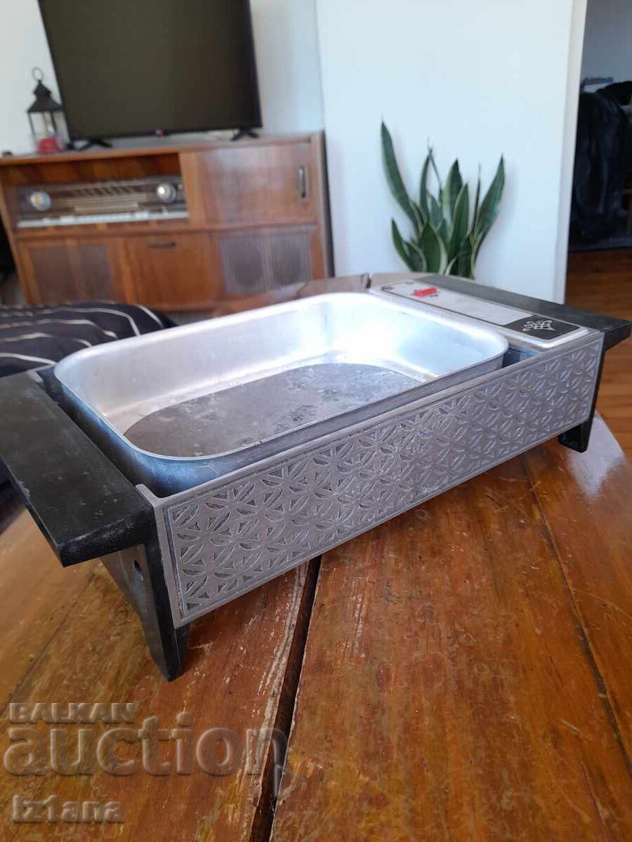 Delivery of Old coffee maker, a device for brewing coffee on sand Delivery of Old coffee maker, a device for brewing coffee on sand