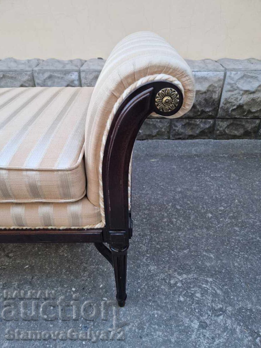 Great antique Spanish branded sofa bed - 7 Great antique Spanish branded sofa bed - 7