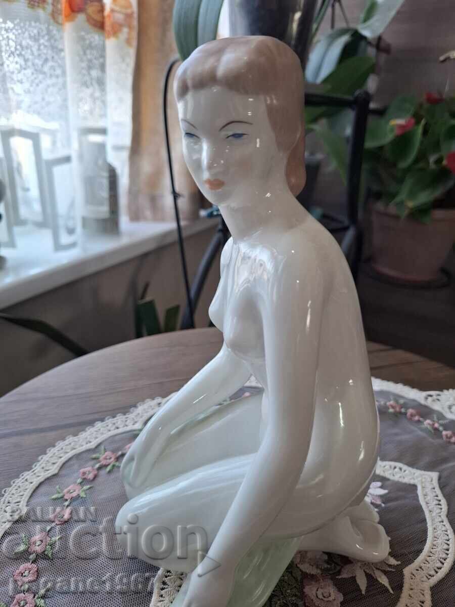 Statuie din porțelan maghiar - 5