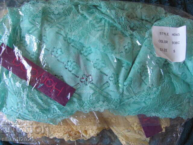 Auction  New with tags, women's lace boxer shorts, 12pcs, size S