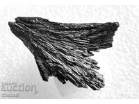 NATURAL BLACK TOURMALINE "INDIAN FEATHER" - 18,80 ct (766)