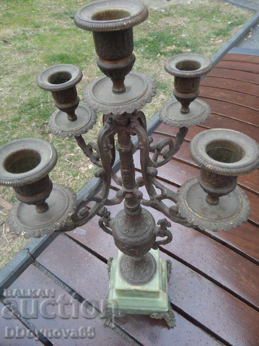 Аукцион Стар свещник Аукцион Стар свещник