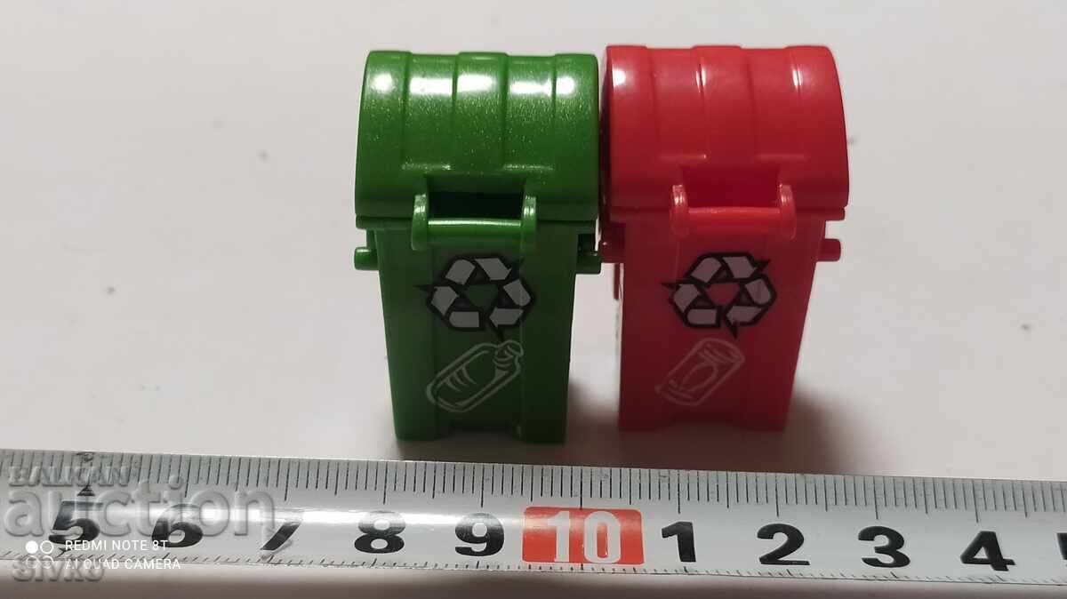 Toy bins for separate waste collection Toy bins for separate waste collection